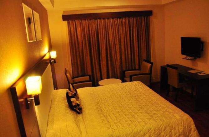 Cochin Seaport Hotel Kochi Room photo